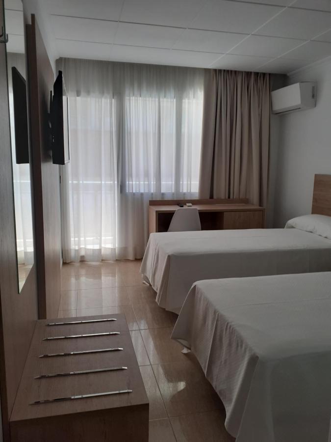 Hotel Iberflat Marynton Беникарло Экстерьер фото