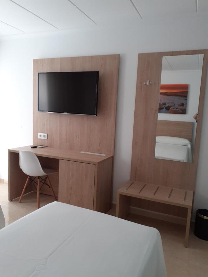 Hotel Iberflat Marynton Беникарло Экстерьер фото