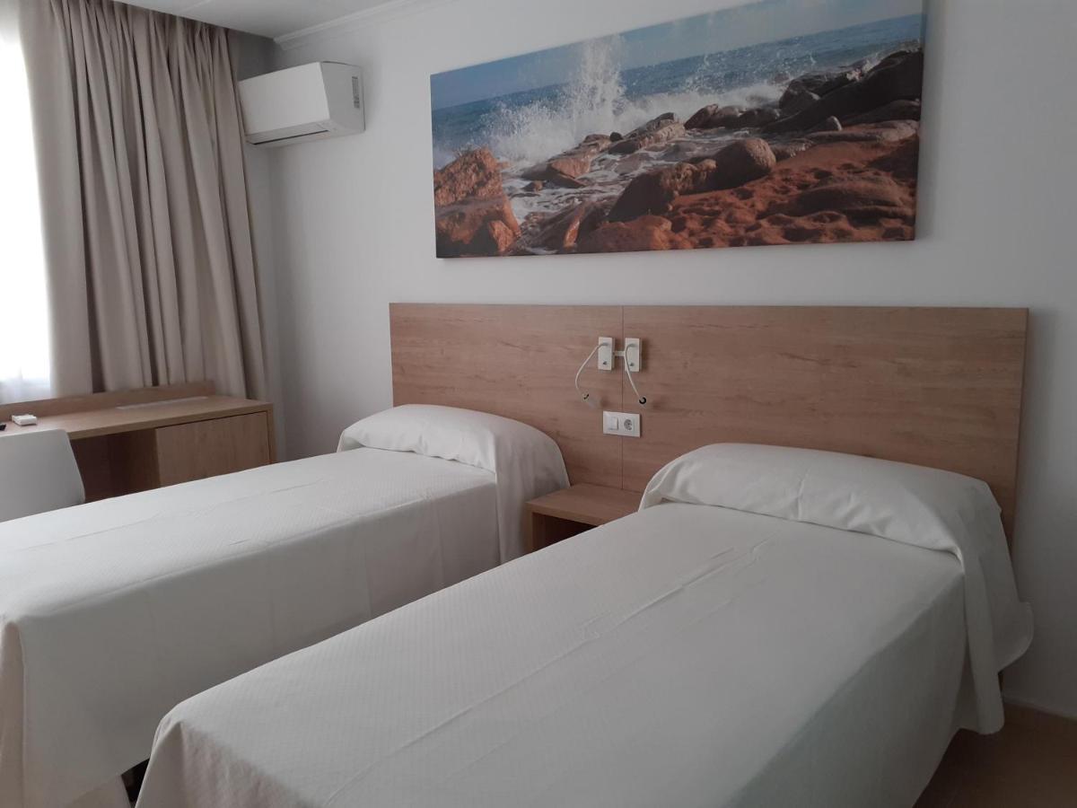 Hotel Iberflat Marynton Беникарло Экстерьер фото